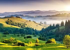 精彩对攻场面上演,观众掌声不断